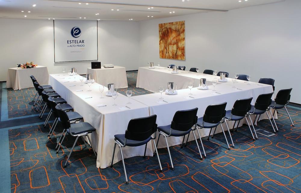 Estelar Barranquilla Aparthotel